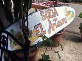 Soda El Artesano outside