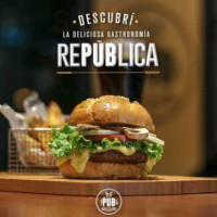 República Casa Cervecera food