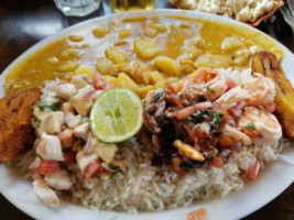 El Taita Cuy food