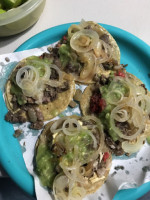 Tacos El Chaparrito food