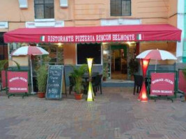 Pizzeria Rincon Belmonte outside