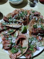 El Taco Feliz food