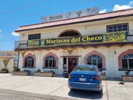 Mariscos Del Checo outside