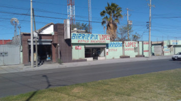 Birrieria López Estilo Zacatecas #1 outside