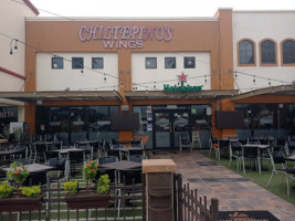 Chiltepino's Wings food