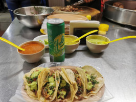 Tacos Hnos. Sanchez food