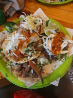 Taqueria El Tacote food