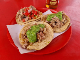 Tacos Tránsito food