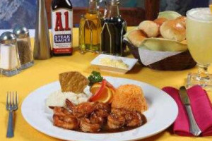 Mariscos El Jarocho food