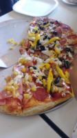 Tati's Pizza food