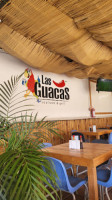 Las Guacas food