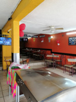 TAQUERIA EL GUERO inside