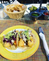 La Mexicana Y Cantina food
