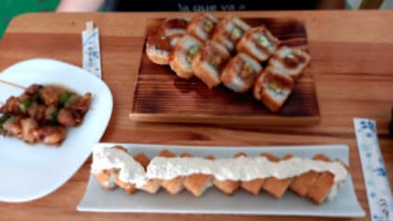 Hikari Sushi Ramen inside