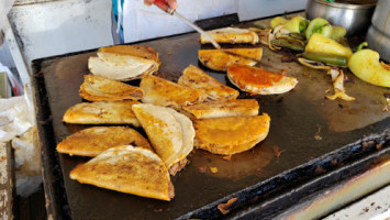 Tacos De Barbacoa Ana ¡bieen Ricoos! food