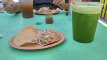 La Isla Del Colibri food