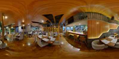 El Gran Stromboli inside