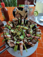 Mariscos El Sinaloense food