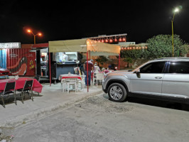 Tacos Del Tio Pit Suc. Viñedos outside