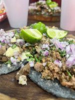 Mexa “tacos Truck” food