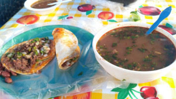 Tacos Y Birria Estilo Michoacan El Arco food