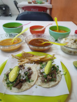 Taqueria 5ta Avenida food