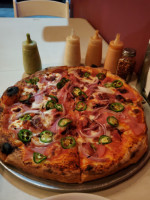 Pompeya Pizza A La Leña food