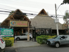 Mariscos El Sirenito outside