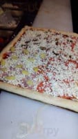 La Mazza Pizza food