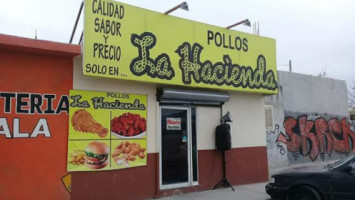 Pollos La Hacienda Villas food