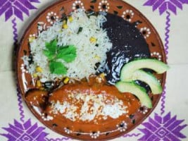 Los Jarros Tacos Y Algo food