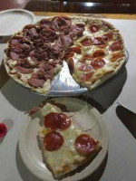Pizza Piazza food