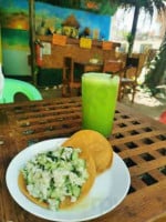 La Combi Holbox food