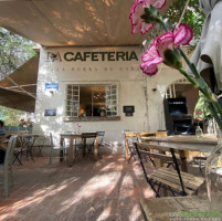 La Cafetería (casa Fuera De Casa) inside