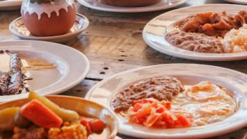 Cocina De Pueblo food