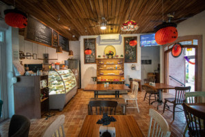 Café De Bucerías inside