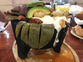 La Cava Del León Ii food