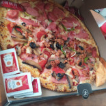 Güeros Pizza Comida