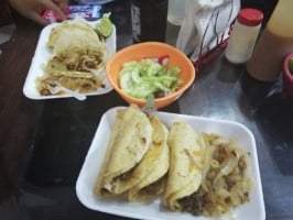 Taqueria Adonai food