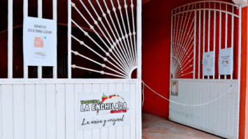 Taquería La Enchilada Gratis, México food