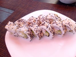 Sushingong Colima food