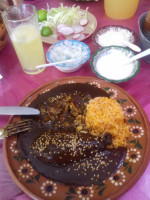 Pozolería El Rincón De Chilapa food