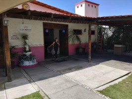 Salón Jardín Las Rosas outside