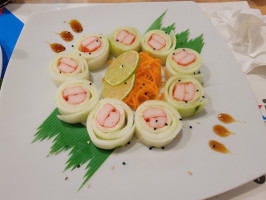 Ookii Sushi By Omoiyari food