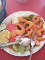 Mariscos La Terraza Del Primo food