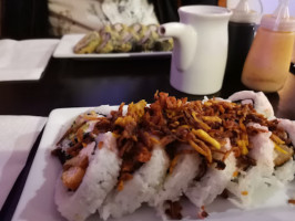 Rock `n Rolls Sushi food