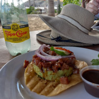 Cerritos Beach Club & Surf food