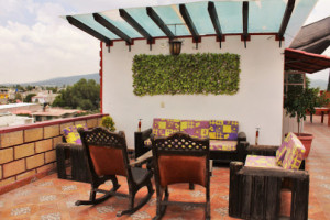 Rosa Mexicano outside