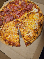 Domino's Pizza Chedraui food