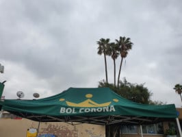 Bol Corona outside